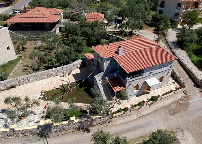 Emilia\'S Guest House Upper Floor
